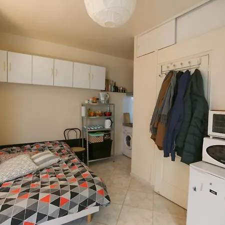 Charming Studio Close To The Eiffel Tower Apartment *
