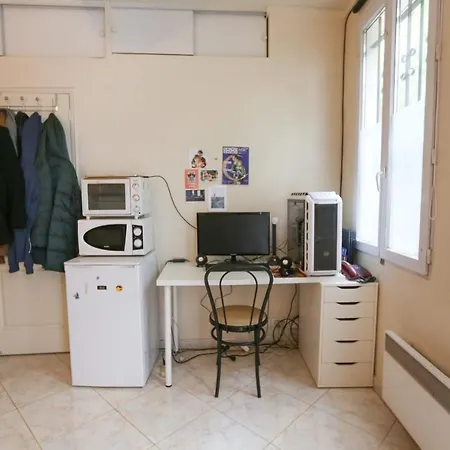 Apartment Charming Studio Close To The Eiffel Tower
